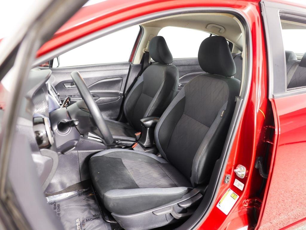 Nissan Versa SV CVT 2024