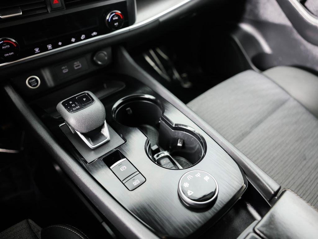 Nissan Rogue AWD SV 2023