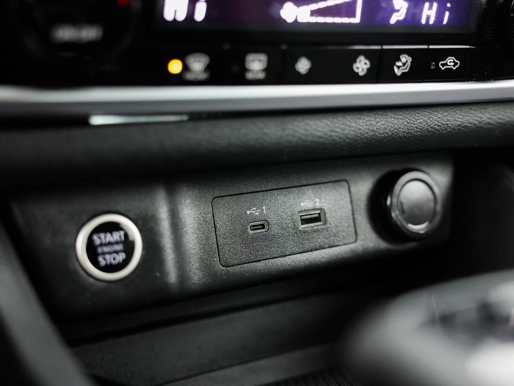 Nissan Rogue AWD SV 2023