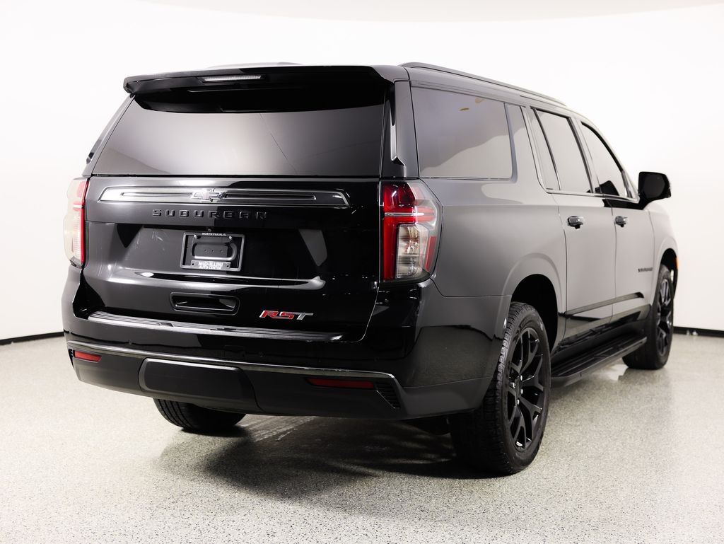 Chevrolet Suburban 4WD 4dr RST 2022