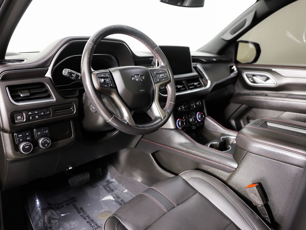 Chevrolet Suburban 4WD 4dr RST 2022