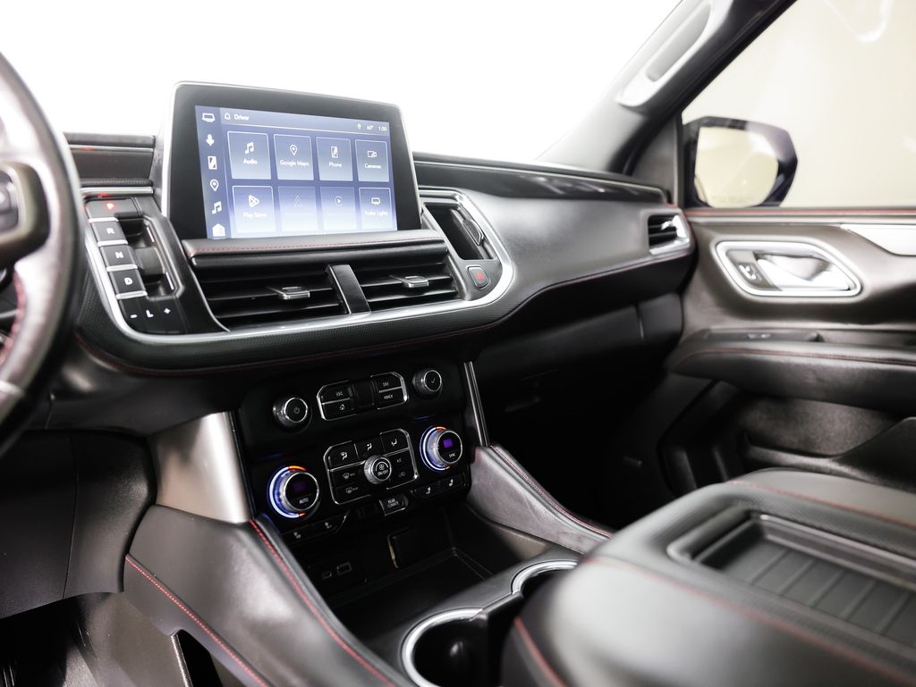 Chevrolet Suburban 4WD 4dr RST 2022