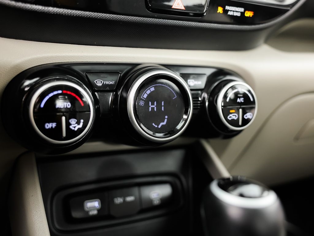 Hyundai Venue SEL IVT 2024