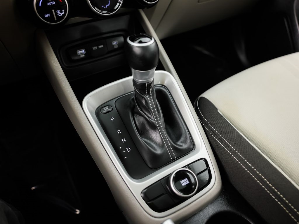 Hyundai Venue SEL IVT 2024