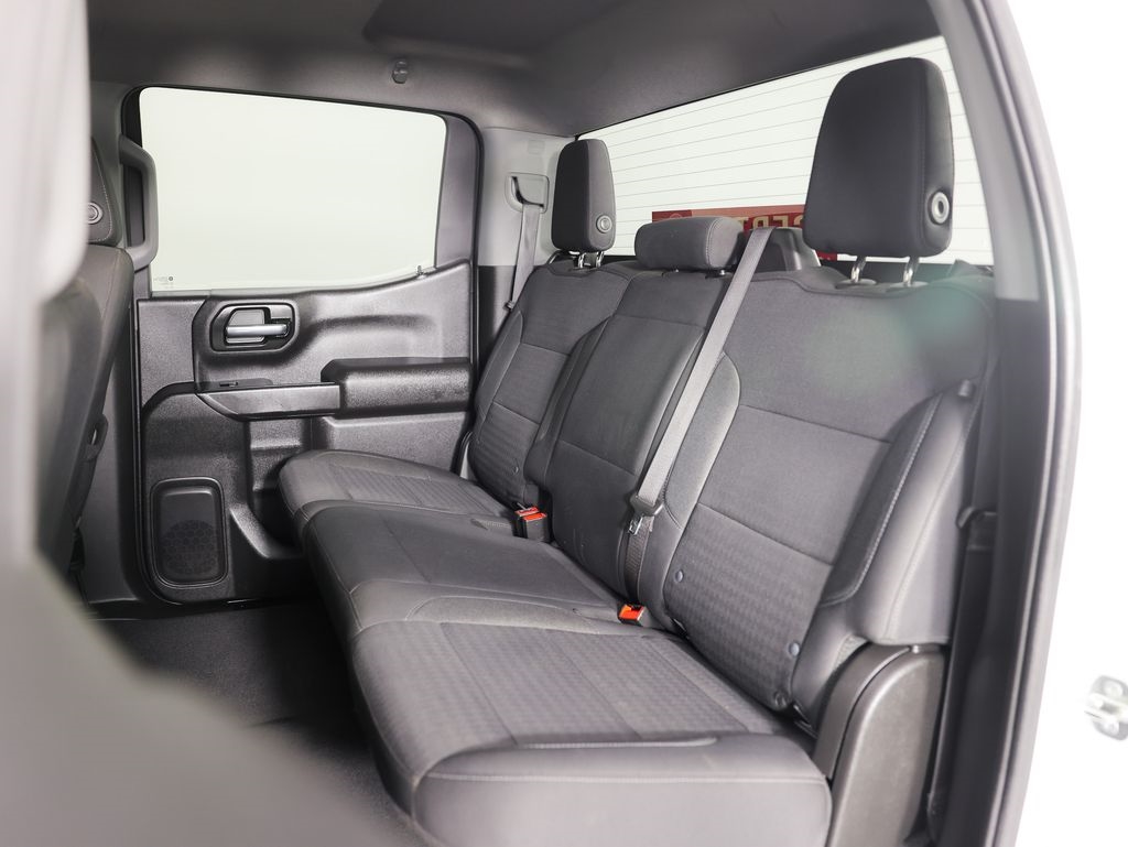 Chevrolet Silverado 1500 4WD Crew Cab 147" Custom 2023