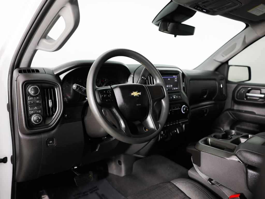 Chevrolet Silverado 1500 4WD Crew Cab 147" Custom 2023