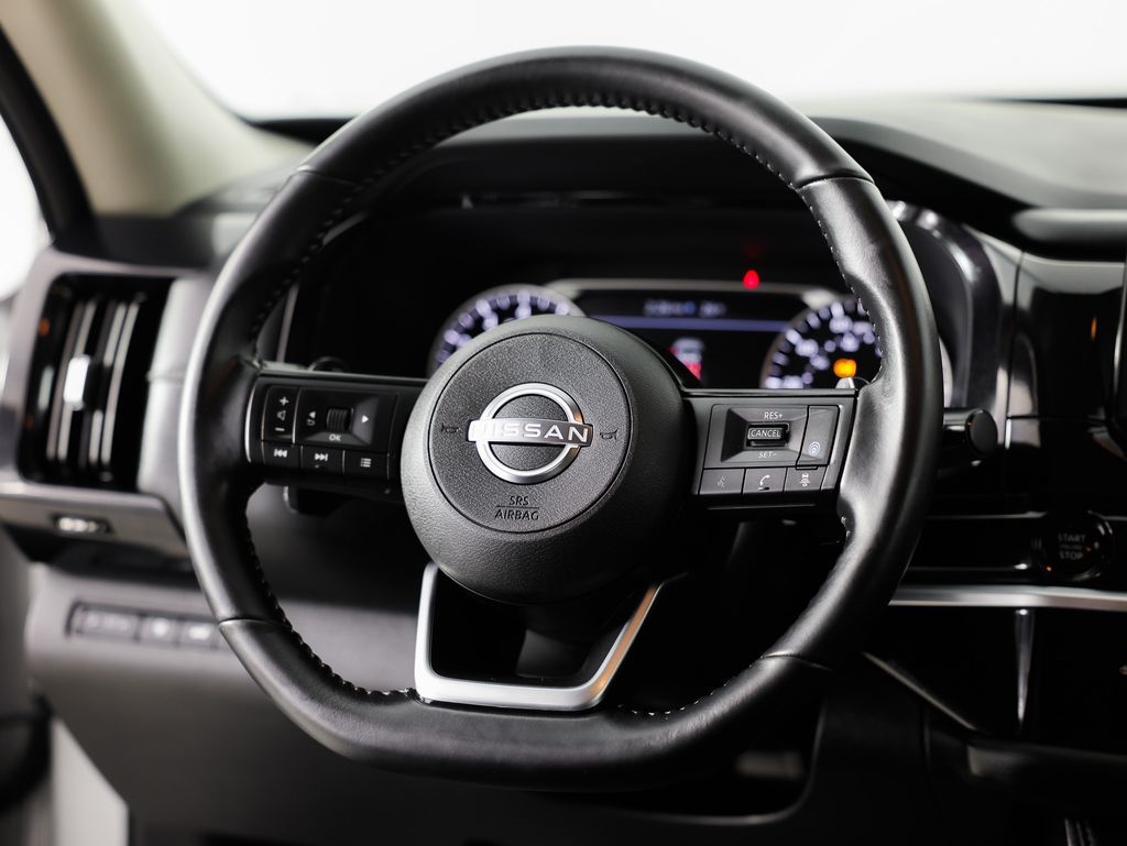 Nissan Pathfinder SV 4WD 2025