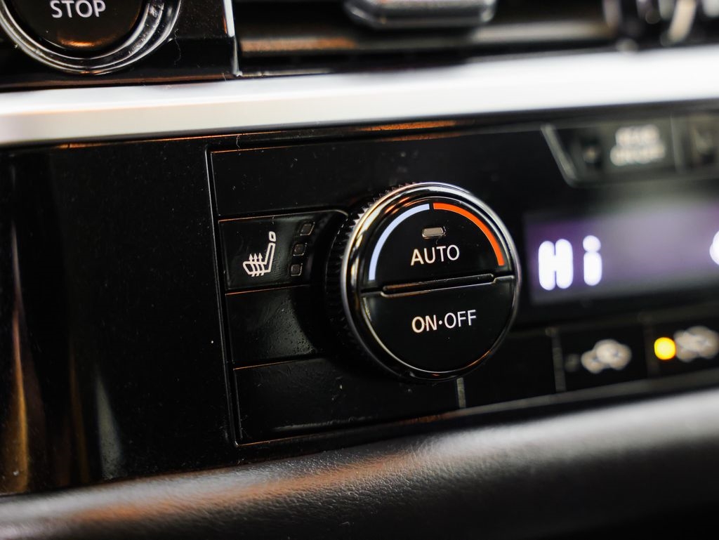 Nissan Pathfinder SV 4WD 2025