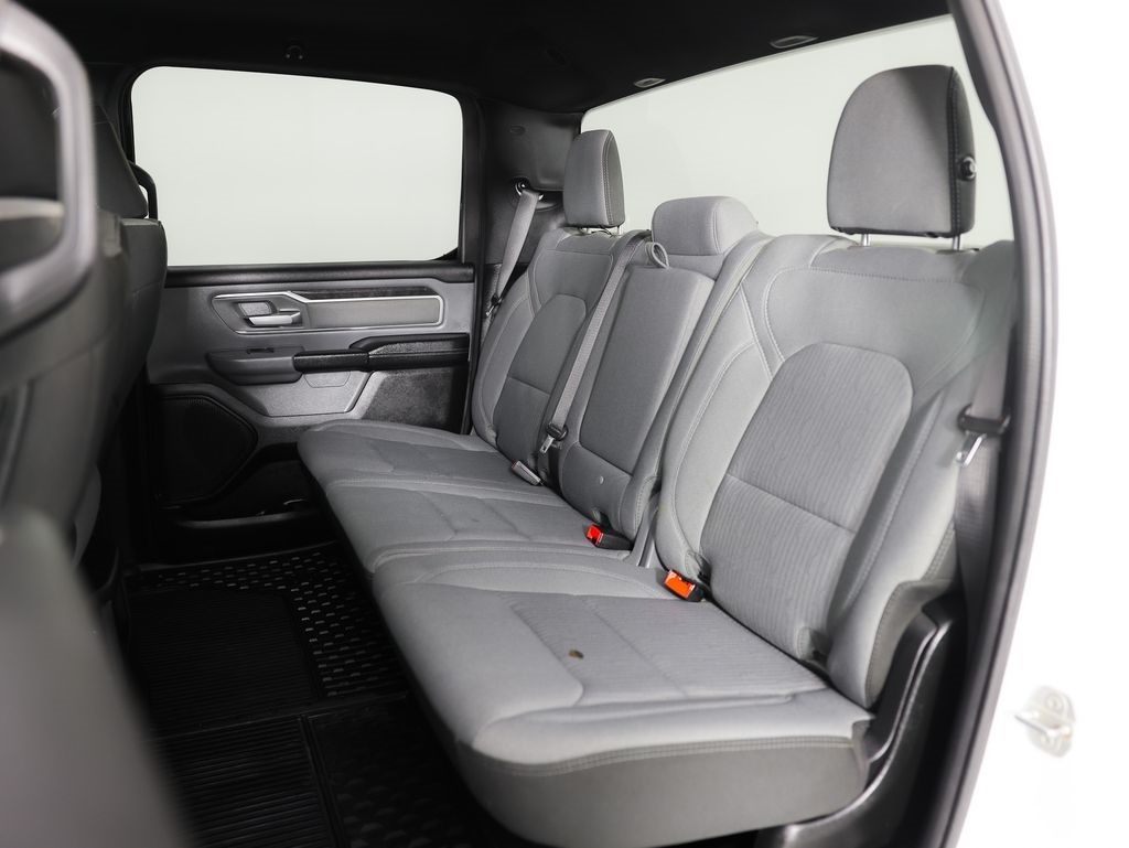 RAM 1500 Big Horn 4x4 Crew Cab 6'4" Box 2022