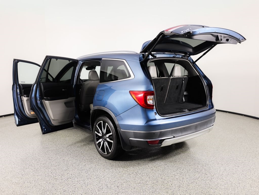 Honda Pilot Touring 7-Passenger AWD 2021
