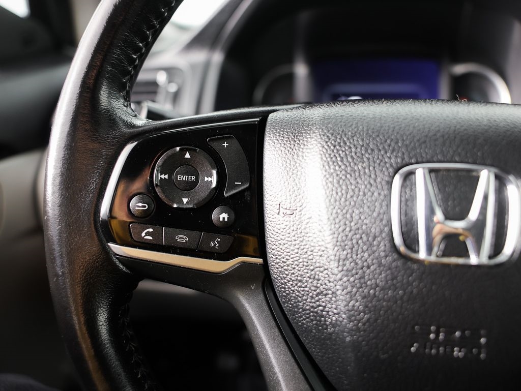 Honda Pilot Touring 7-Passenger AWD 2021