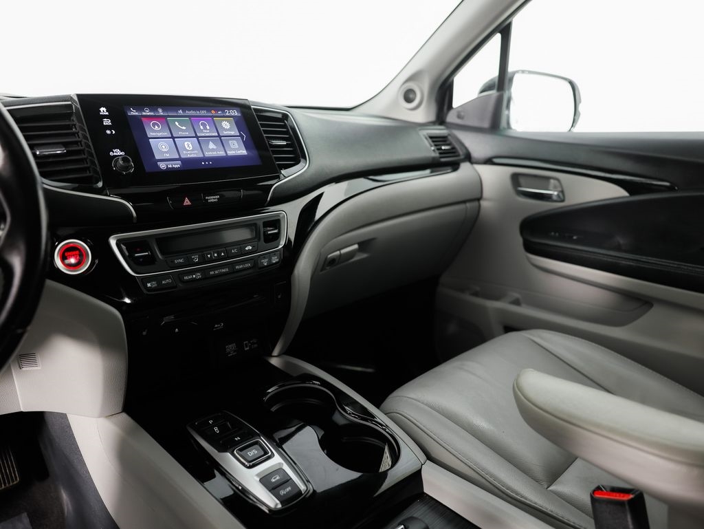 Honda Pilot Touring 7-Passenger AWD 2021