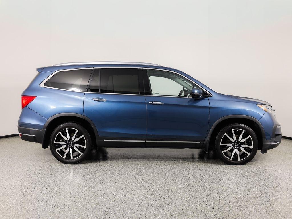 Honda Pilot Touring 7-Passenger AWD 2021