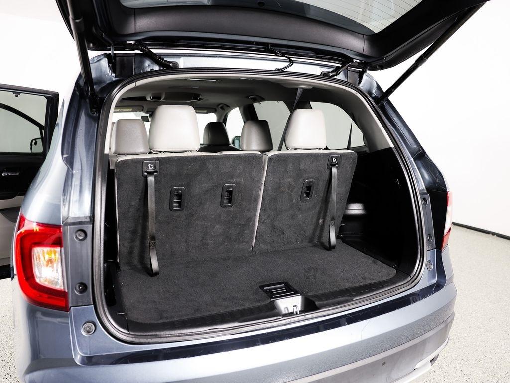 Honda Pilot Touring 7-Passenger AWD 2021