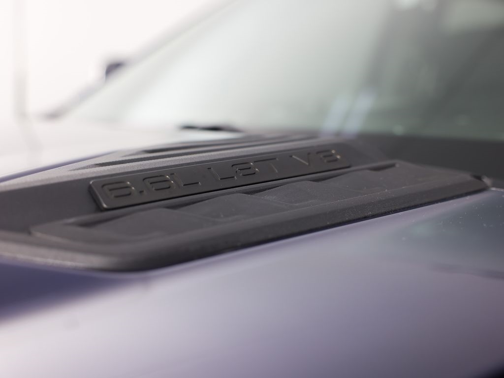 Chevrolet Silverado 2500HD 4WD Crew Cab 159" Custom 2023