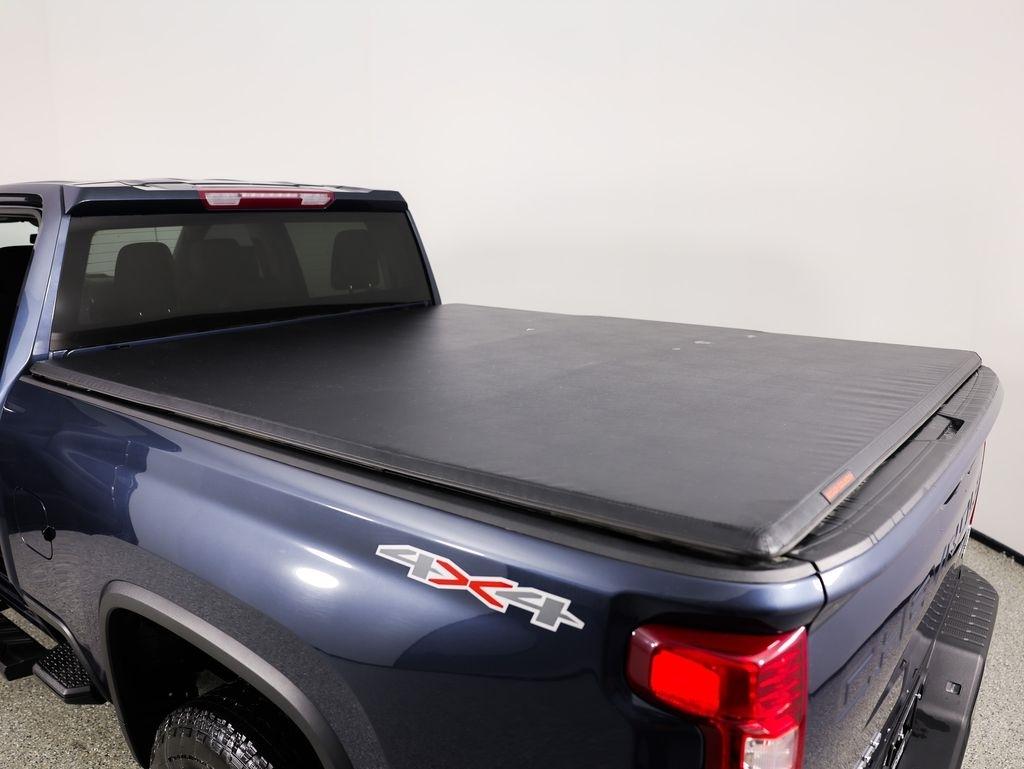 Chevrolet Silverado 2500HD 4WD Crew Cab 159" Custom 2023