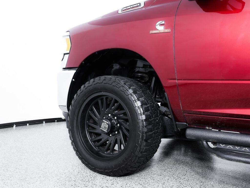 RAM 2500 Tradesman 4x4 Crew Cab 6'4" Box 2024