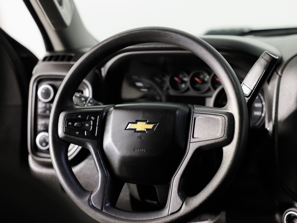 Chevrolet Silverado 2500HD 4WD Crew Cab 159" Custom 2025