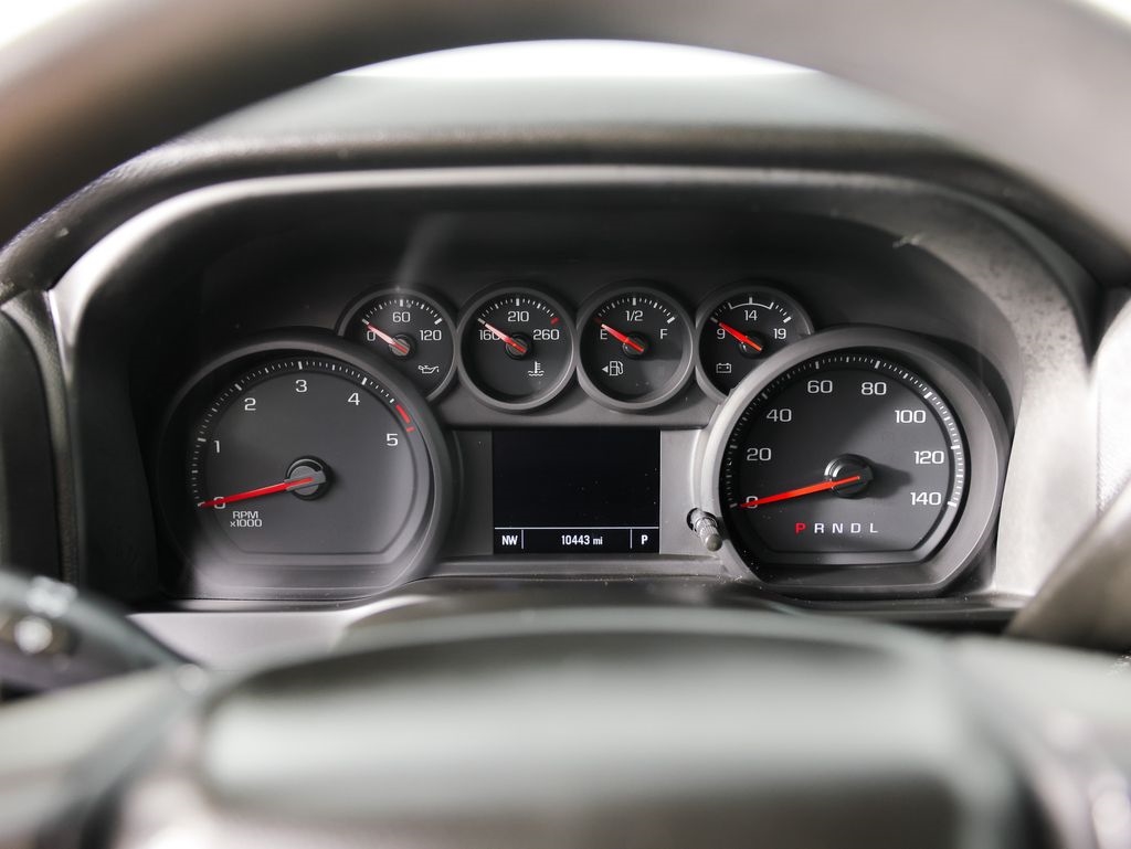 Chevrolet Silverado 2500HD 4WD Crew Cab 159" Custom 2025