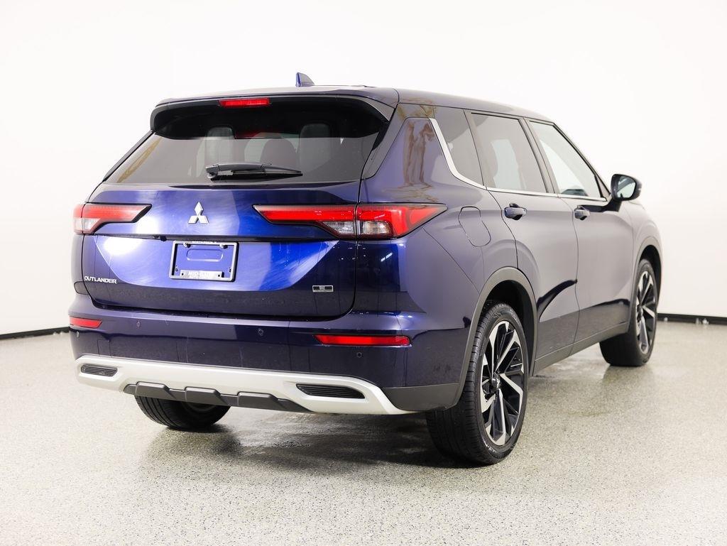 Mitsubishi Outlander SE FWD 2023