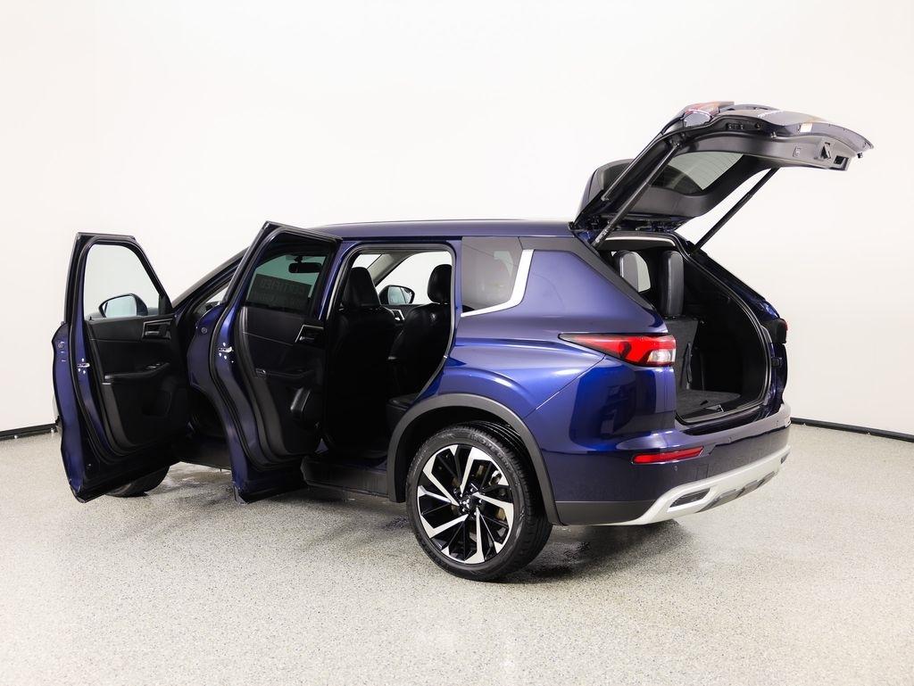 Mitsubishi Outlander SE FWD 2023