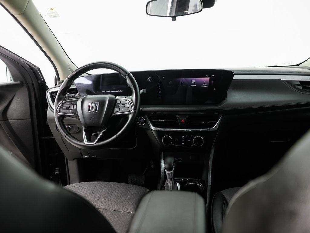 Buick Encore GX FWD 4dr Preferred 2024