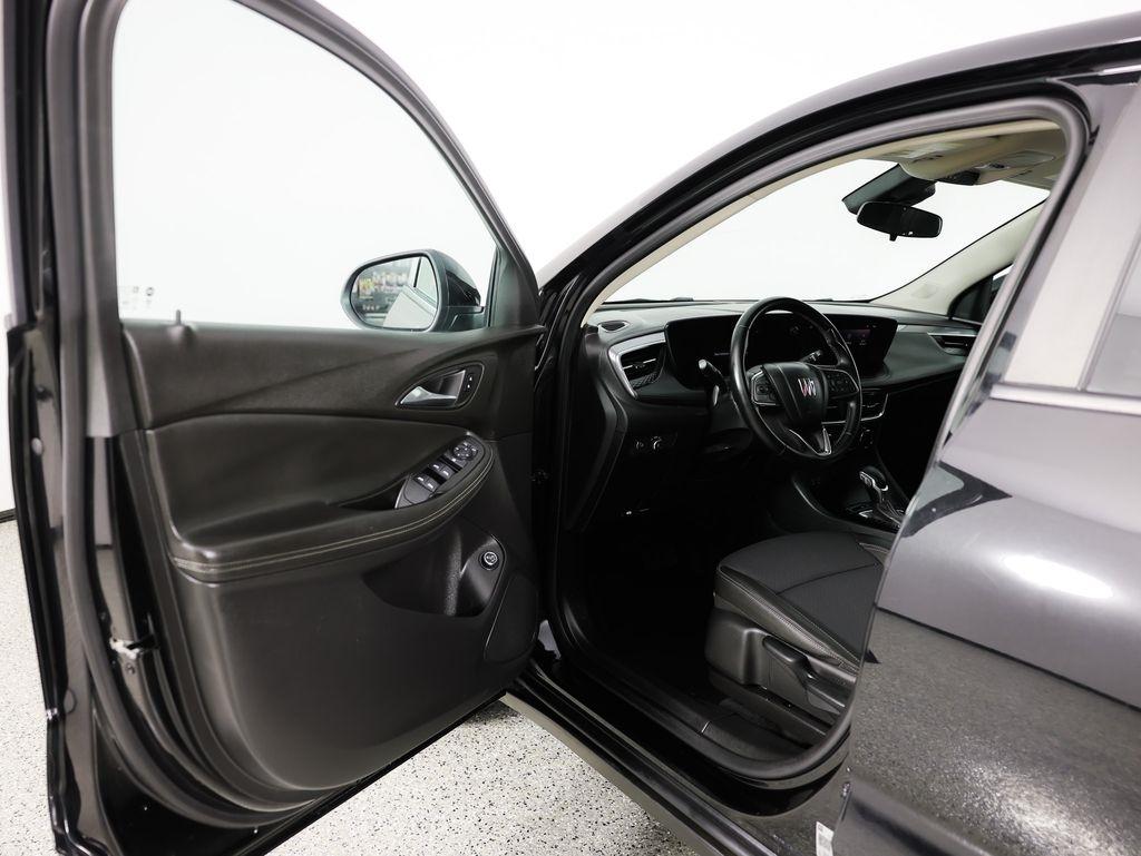 Buick Encore GX FWD 4dr Preferred 2024