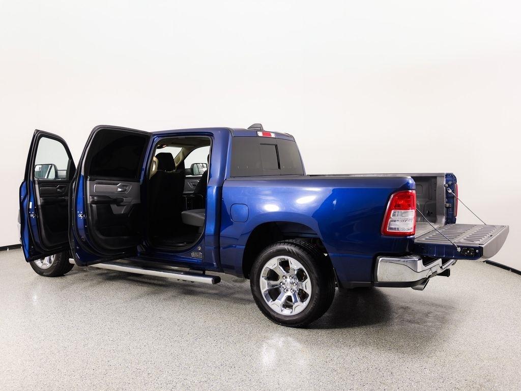 RAM 1500 Big Horn/Lone Star 4x4 Crew Cab 5'7" Box 2019