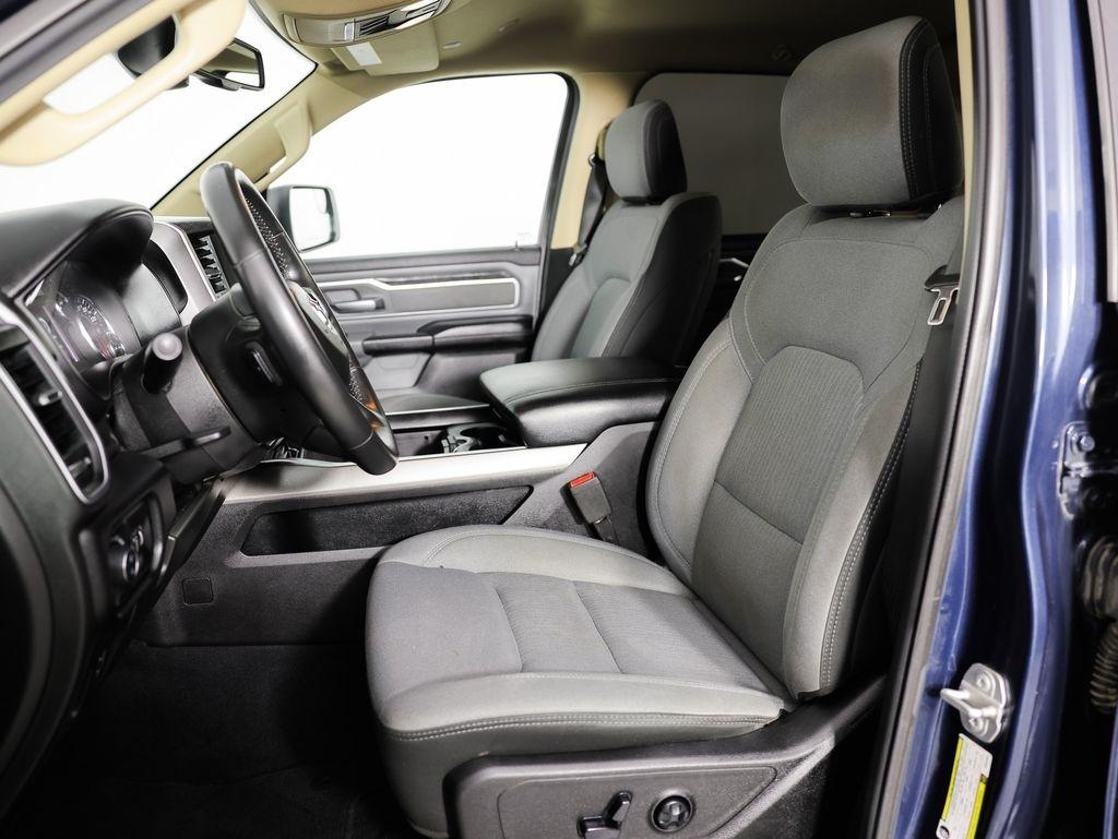 RAM 1500 Big Horn/Lone Star 4x4 Crew Cab 5'7" Box 2019