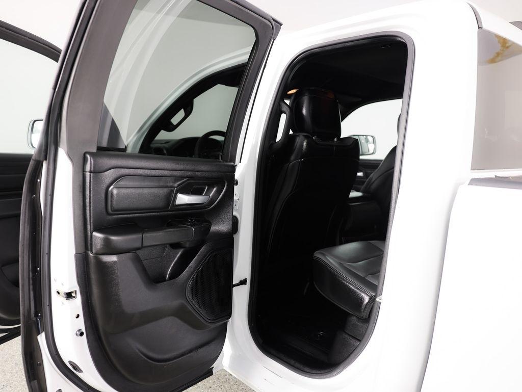 RAM 1500 Tradesman 4x4 Quad Cab 6'4" Box 2024