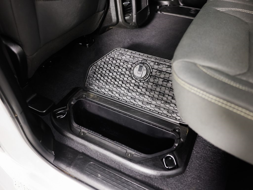 RAM 1500 Tradesman 4x4 Crew Cab 5'7" Box 2025