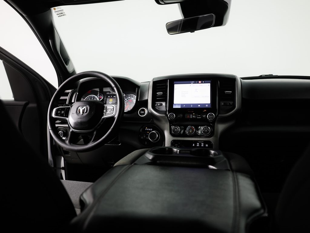 RAM 1500 Tradesman 4x4 Crew Cab 5'7" Box 2025