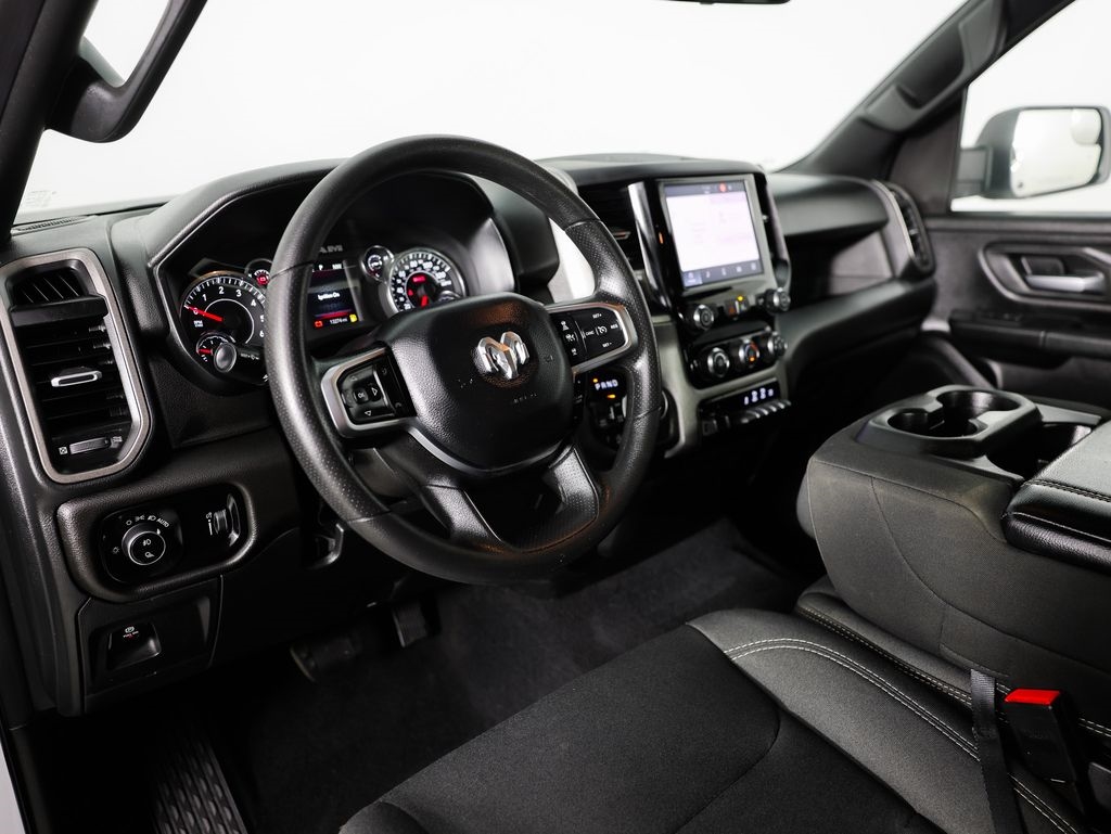 RAM 1500 Tradesman 4x4 Crew Cab 5'7" Box 2025