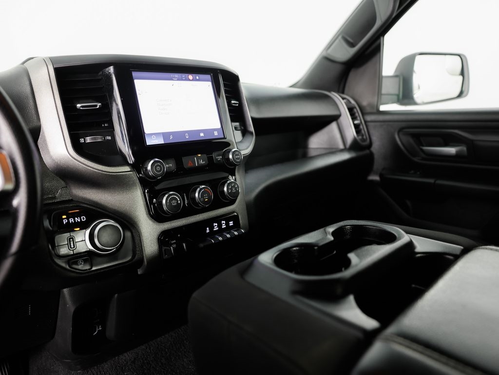 RAM 1500 Tradesman 4x4 Crew Cab 5'7" Box 2025