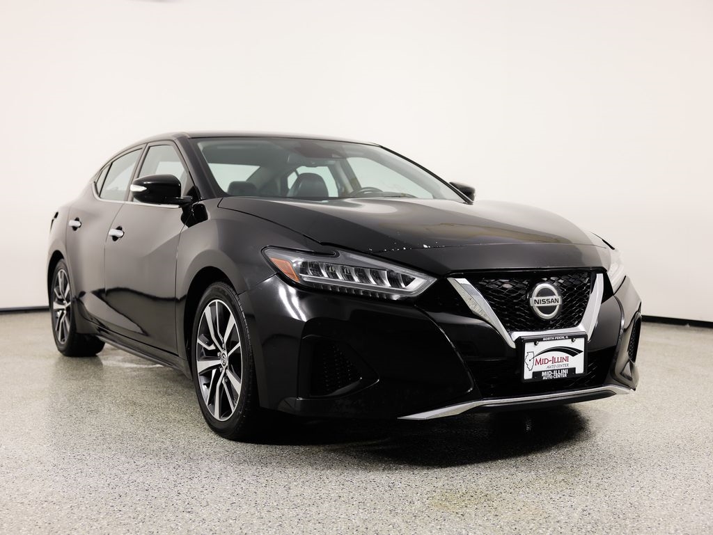 Nissan Maxima SV 3.5L 2020