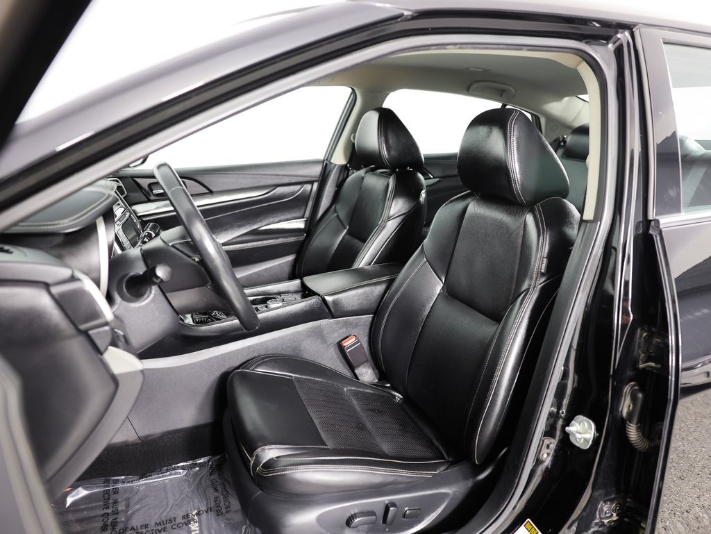 Nissan Maxima SV 3.5L 2020