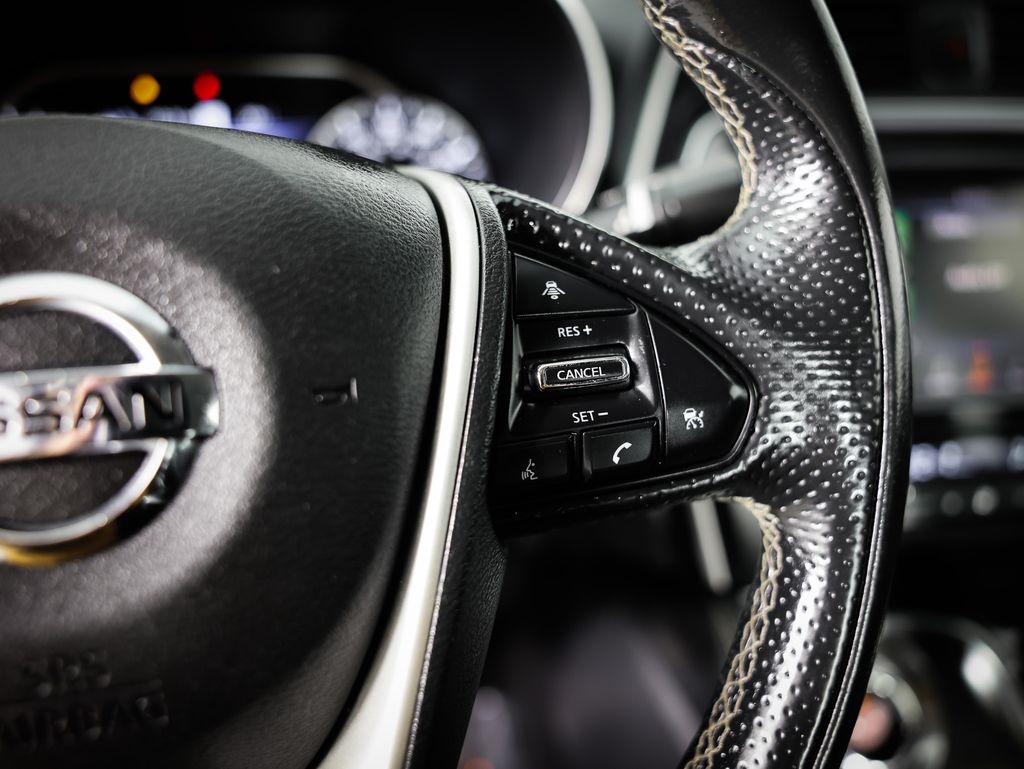 Nissan Maxima SV 3.5L 2020