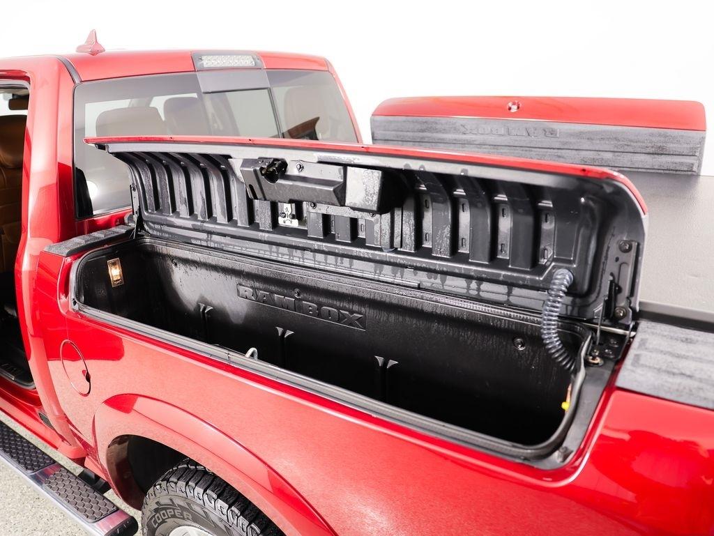 RAM 1500 4WD Crew Cab 140.5" Laramie Longhorn Edition 2013