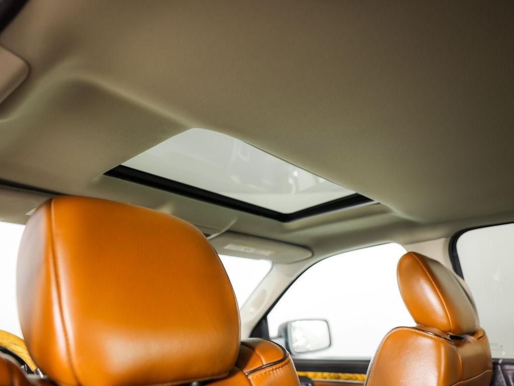 RAM 1500 4WD Crew Cab 140.5" Laramie Longhorn Edition 2013