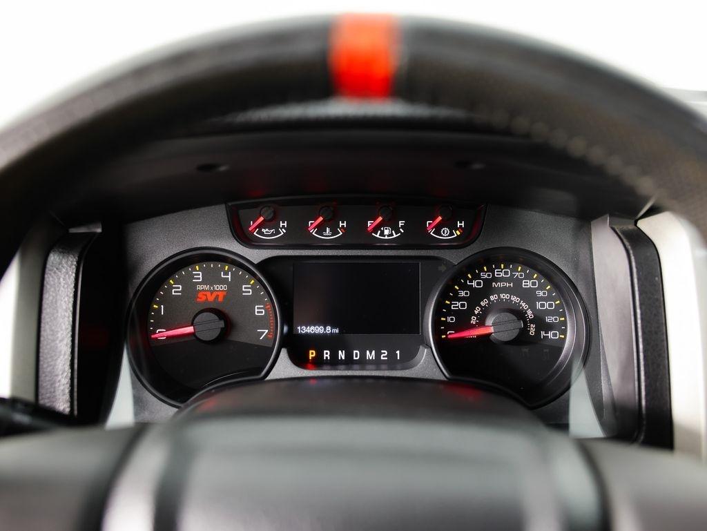 Ford F-150 4WD SuperCab 133" SVT Raptor 2011