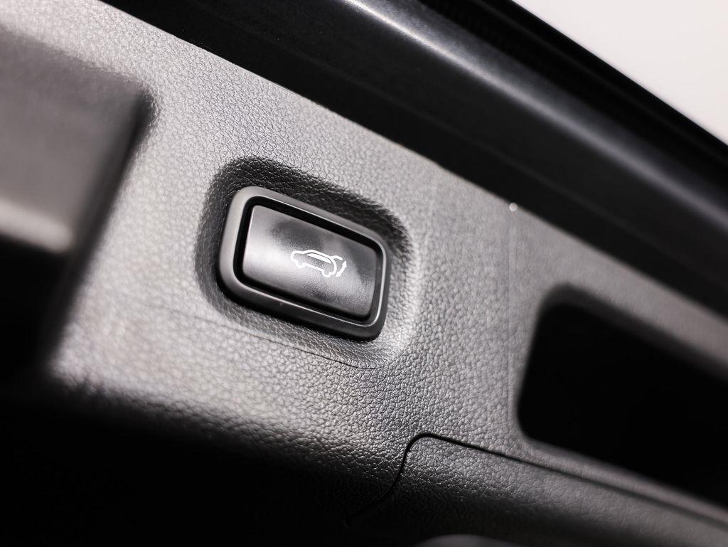 Hyundai Santa Fe SEL FWD 2021