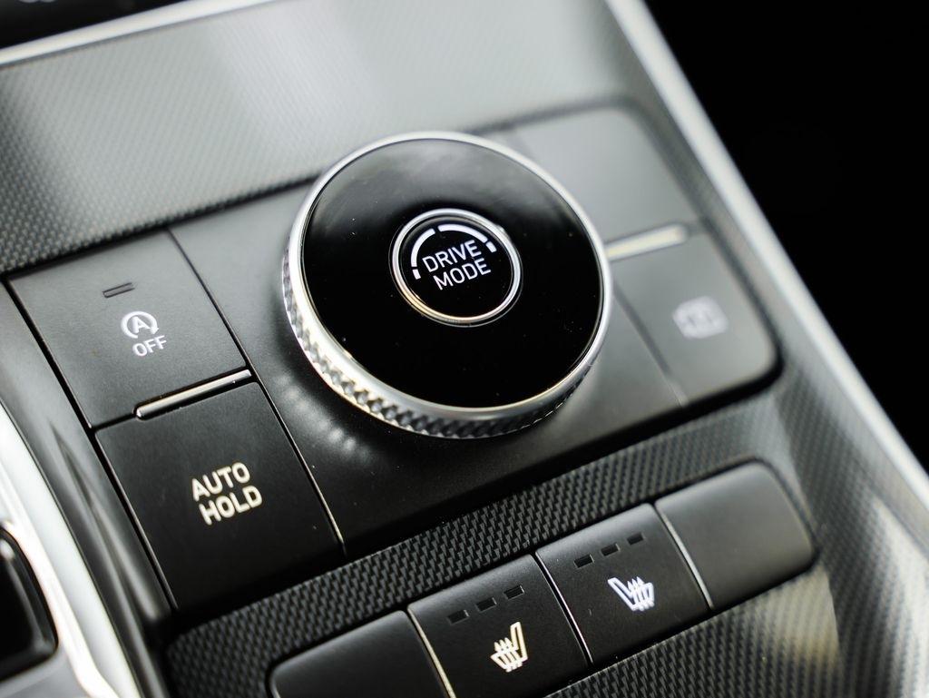 Hyundai Santa Fe SEL FWD 2021