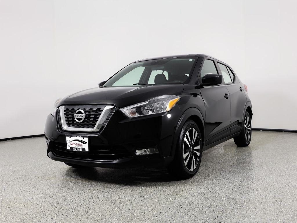 Nissan Kicks SV FWD 2020