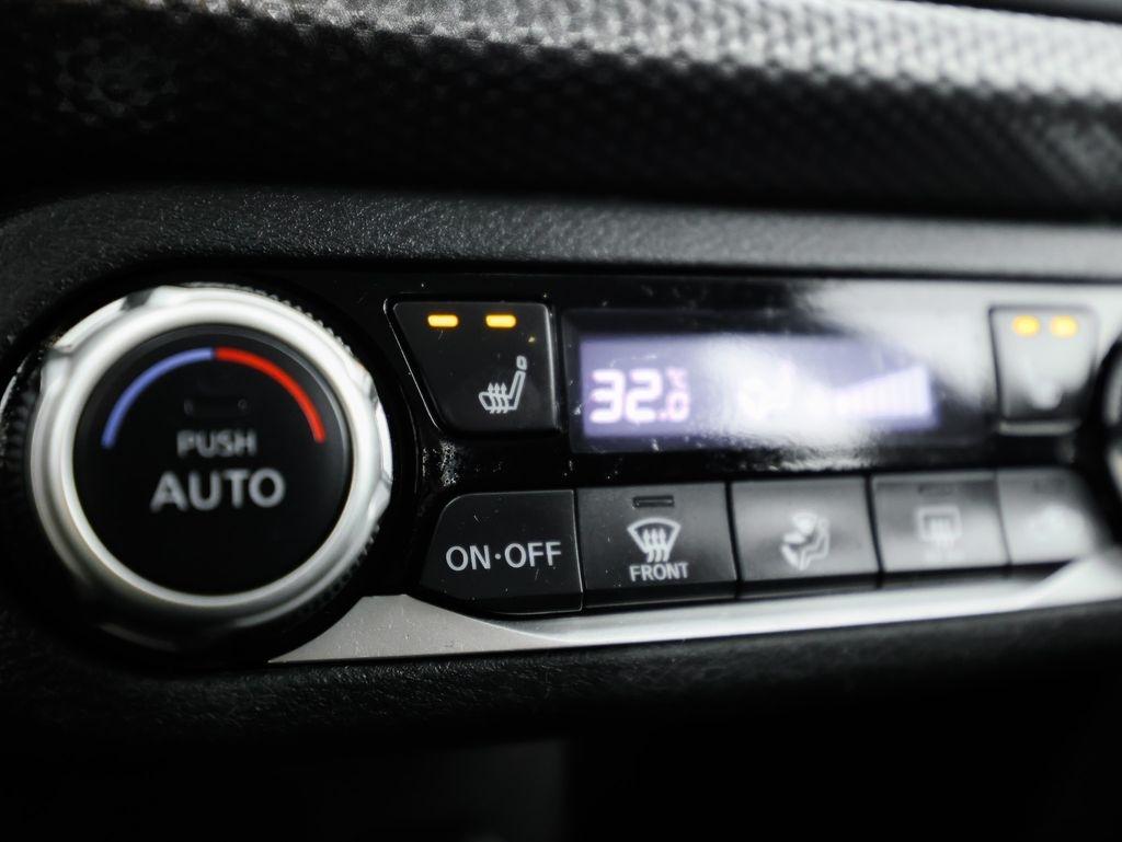 Nissan Kicks SV FWD 2020