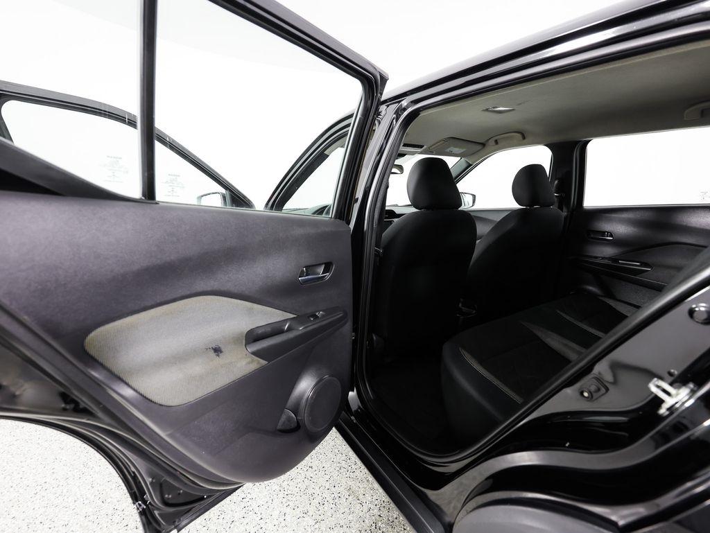 Nissan Kicks SV FWD 2020