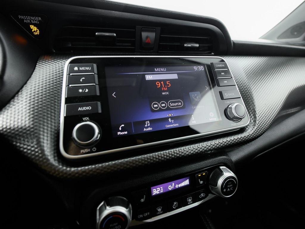 Nissan Kicks SV FWD 2020