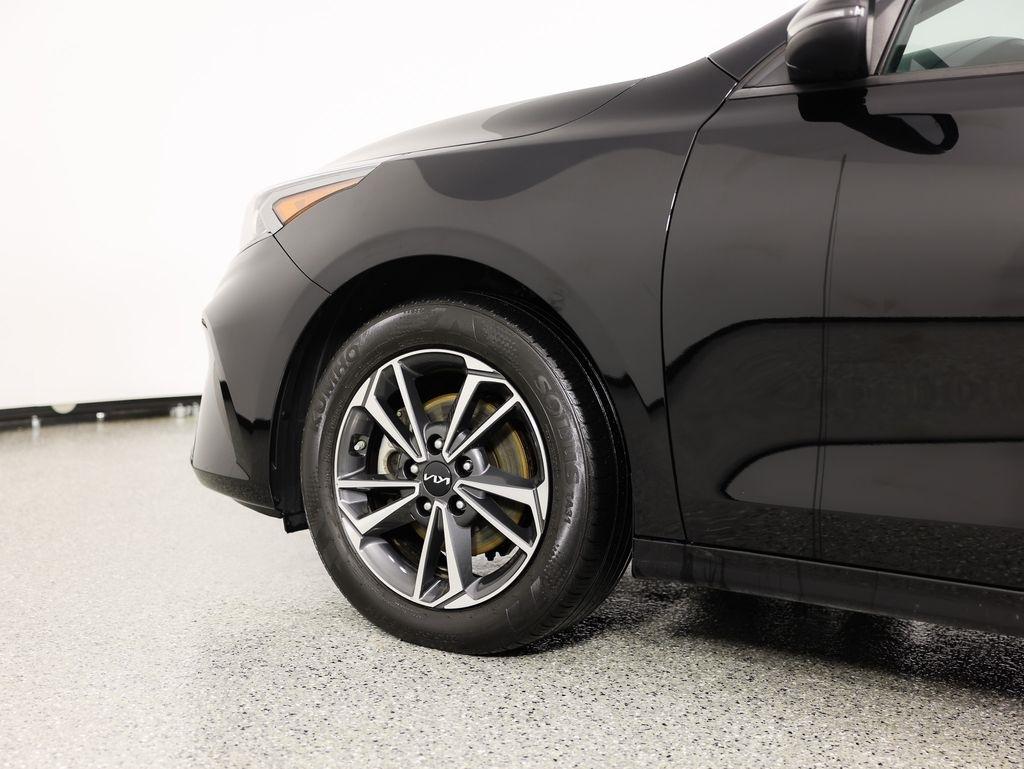 Kia Forte LXS IVT 2024