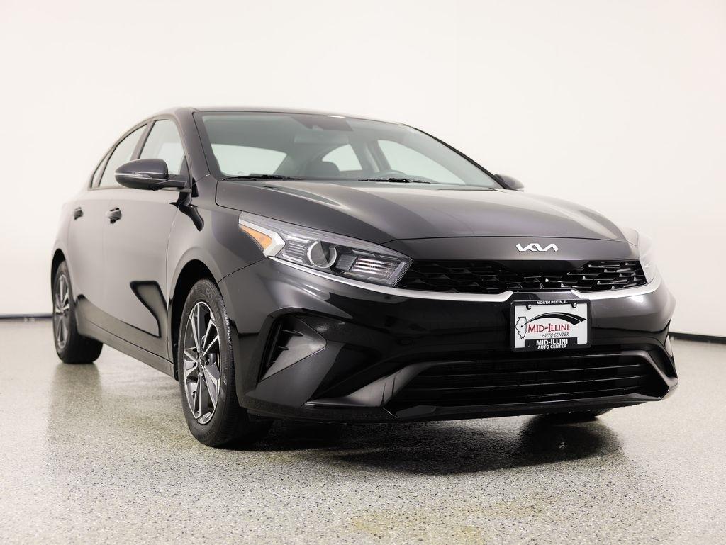 Kia Forte LXS IVT 2024