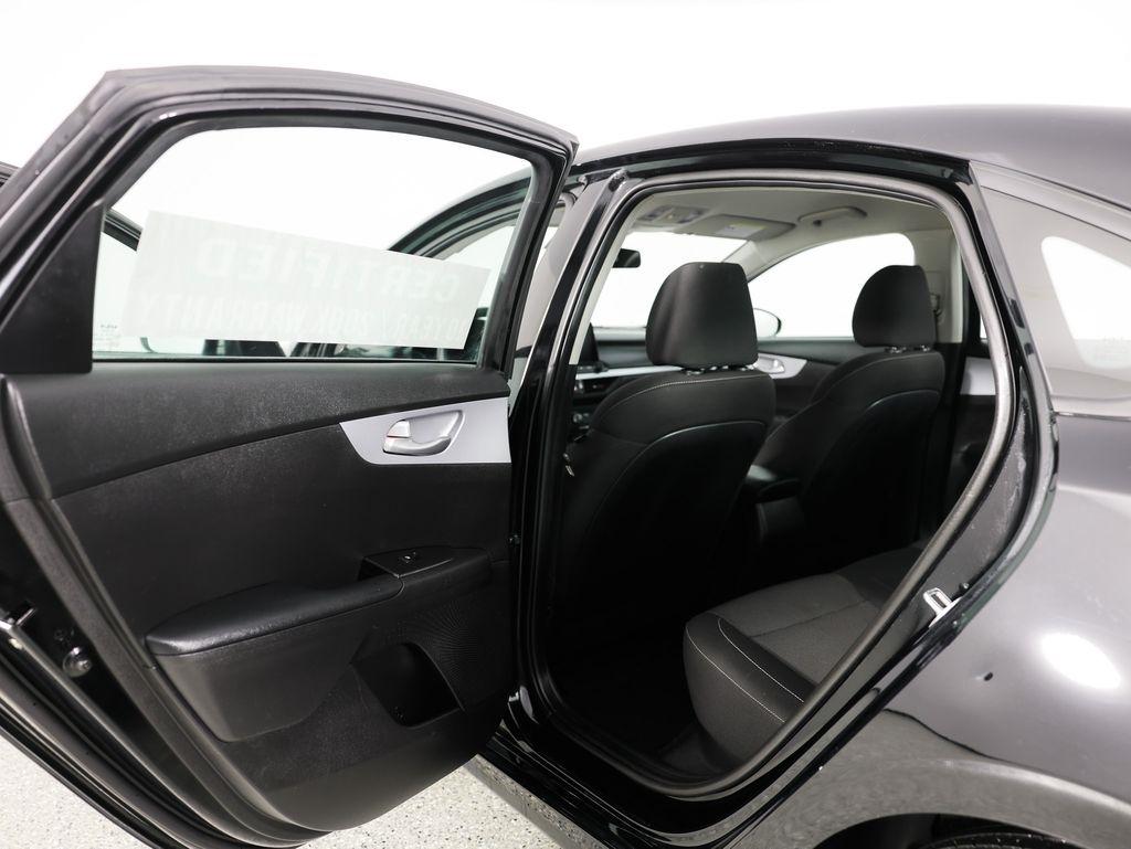 Kia Forte LXS IVT 2024