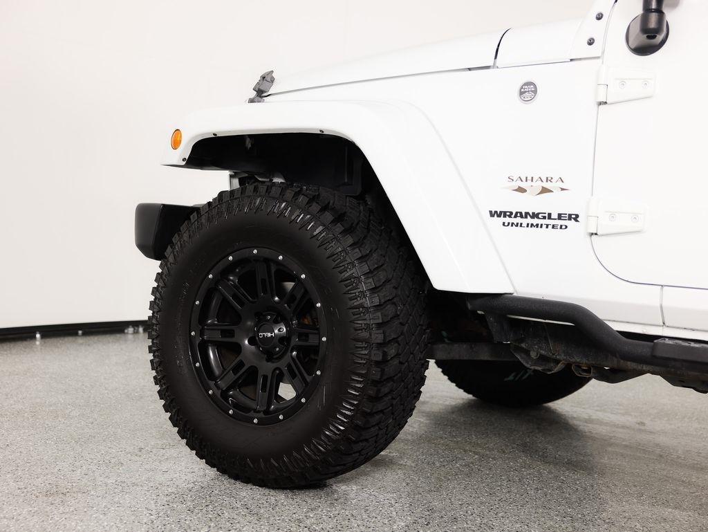 Jeep Wrangler Unlimited 4WD 4dr Sahara 2016